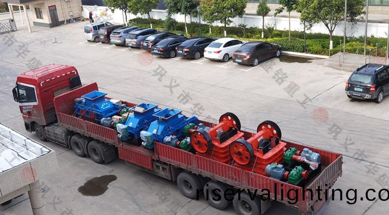 619f1cc1765cf.jpg