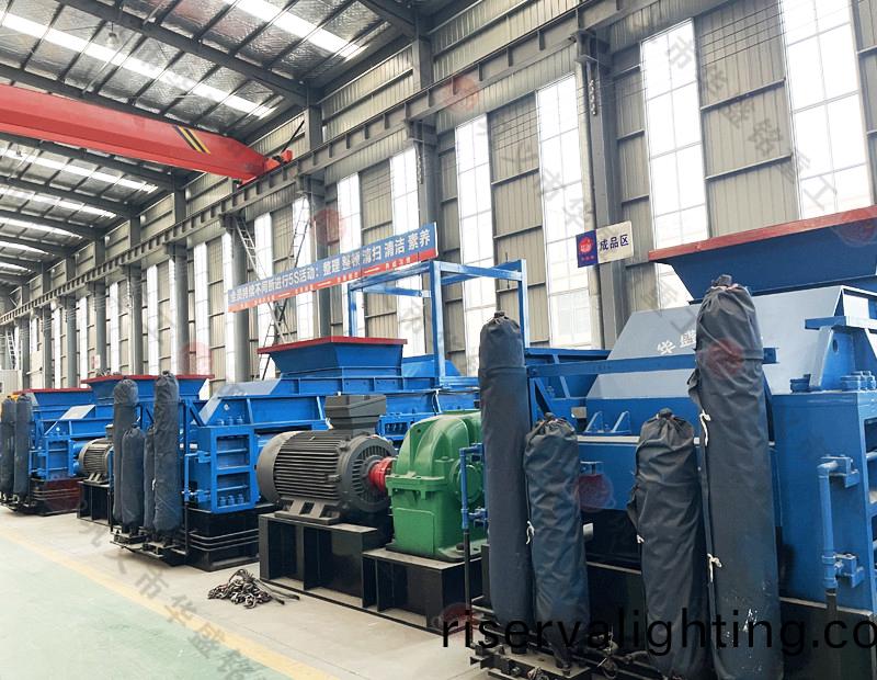 河卵石、風(wind)化砂對輥製沙機