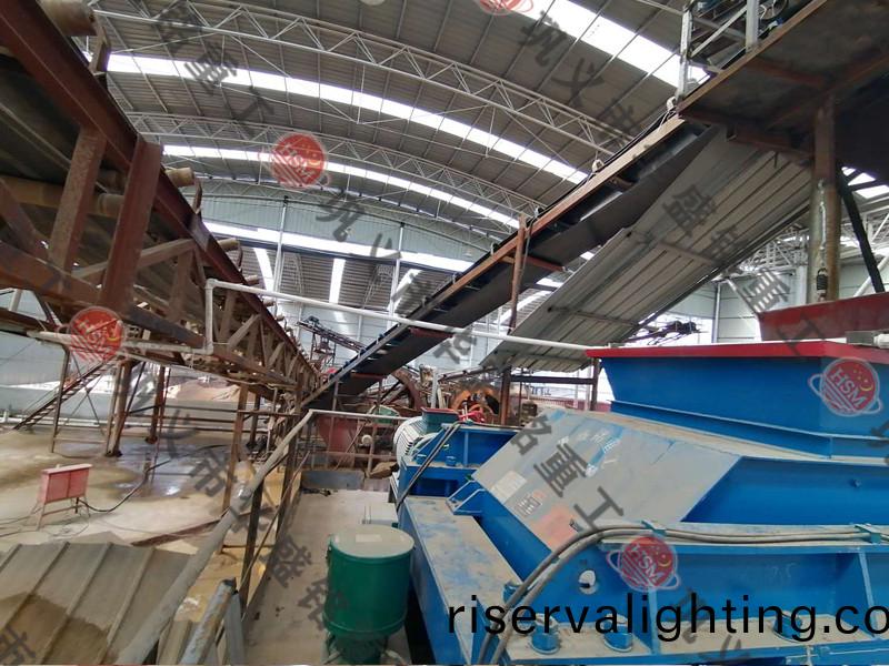 風(wind)化巗製砂現場
