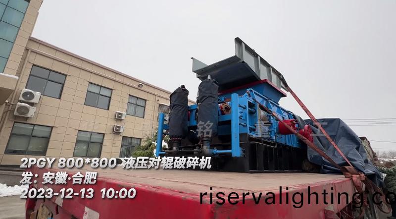 液壓對輥破碎機