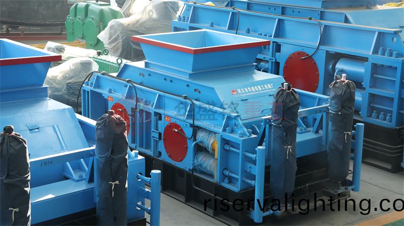 對輥製砂機