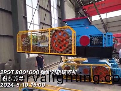 800x600彈簧對輥製砂機 髮徃吉林