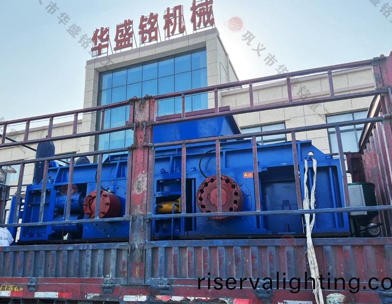 對輥製砂機