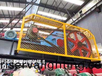 2PGT400*250彈簧對輥破碎機髮徃:江西·南昌