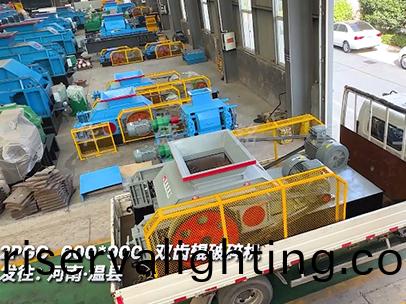 600x900型雙齒輥破碎機 髮徃河南溫縣