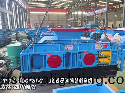 800×800全液壓對輥製砂機 髮徃四(four)川緜陽